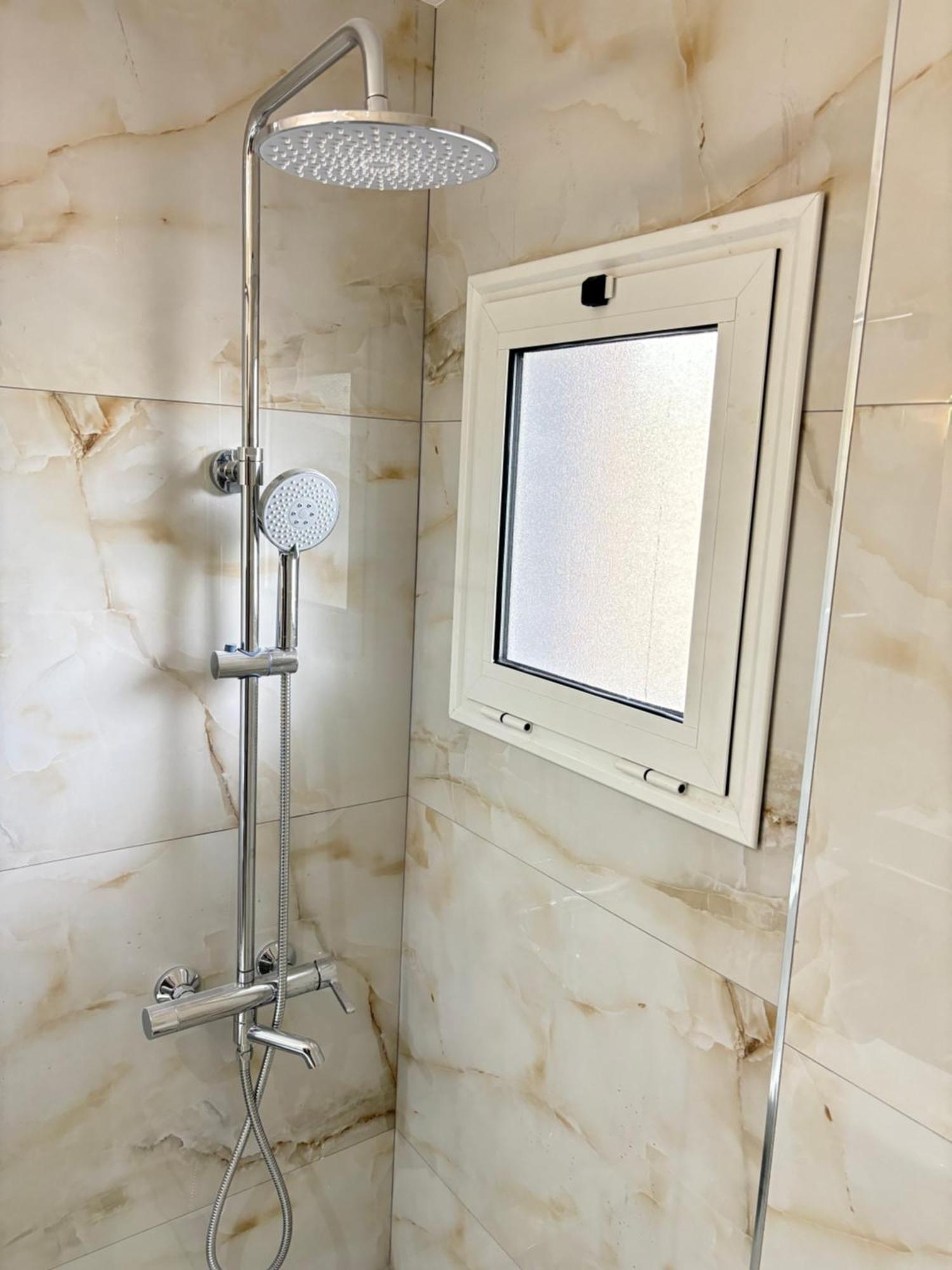 Maria Apartments Paralia Dionysiou Ngoại thất bức ảnh